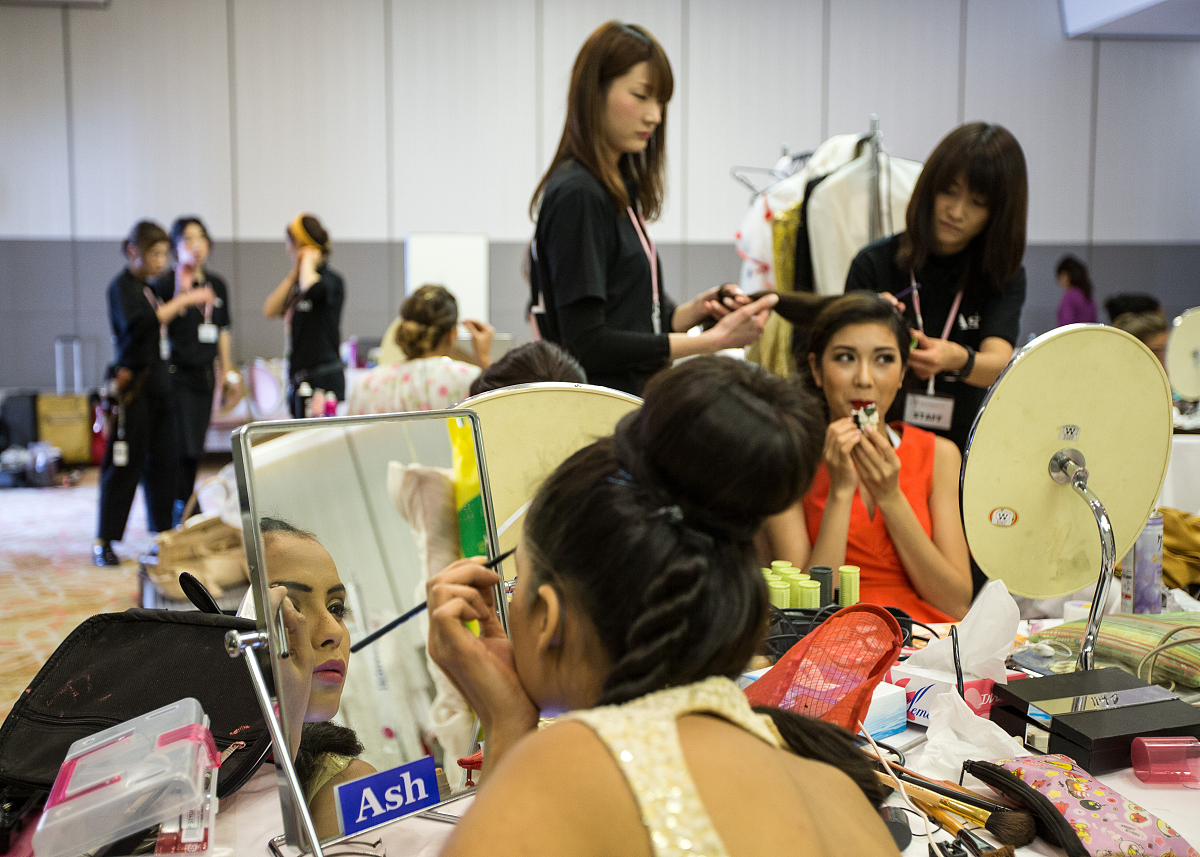 2015年11月5日,东京,2015国际小姐选美大赛(miss international beaut