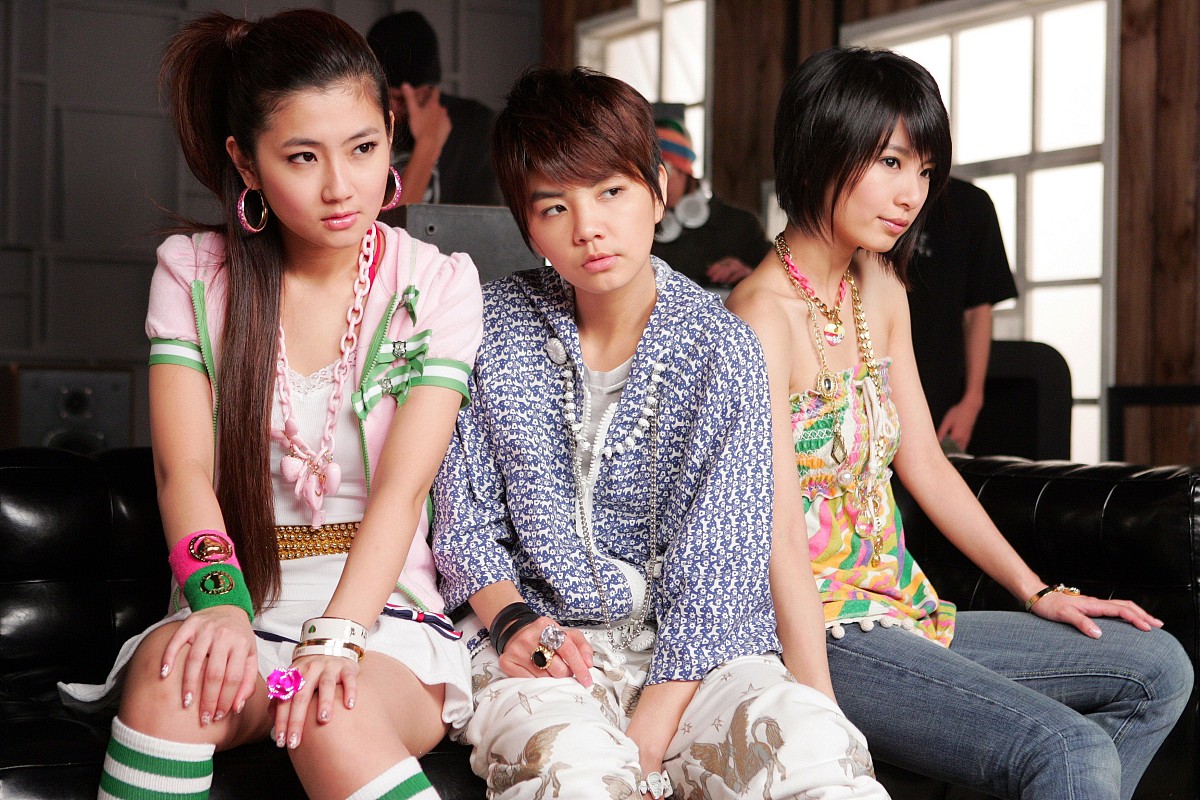 2007年6月13日,台北,s.h.e补拍专辑《借口》mv.s.h.e+++_+++s.h.e,借