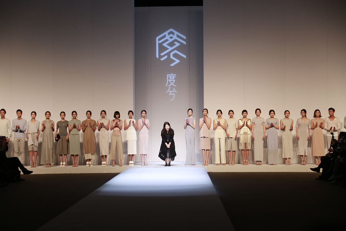 古文含蓄之美：赏析三首经典诗歌