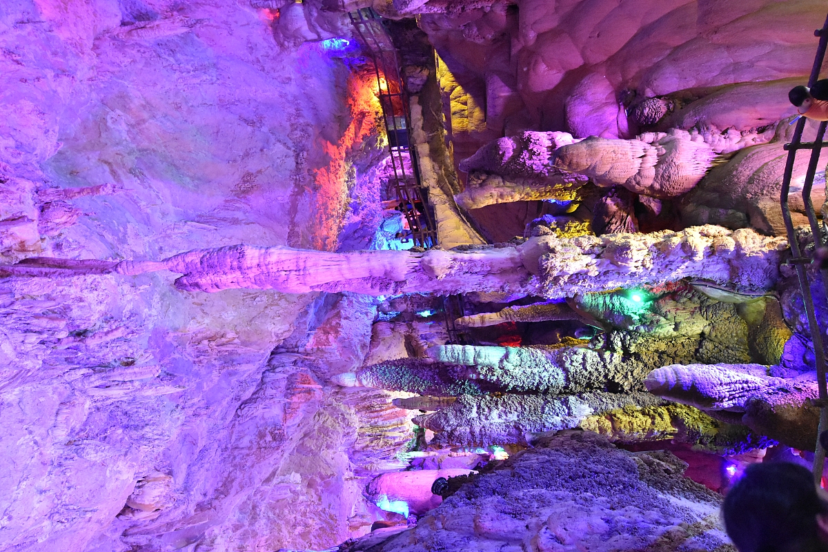 宜良县职业高级中学招生办联系电话 - 联系方式及学校介绍