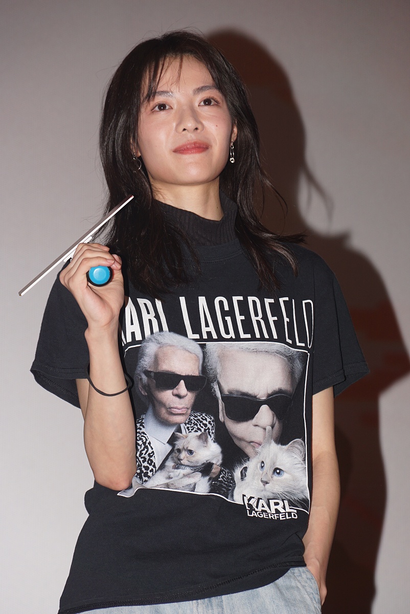 表情高调路过是什么意思？ - 网络流行语解析