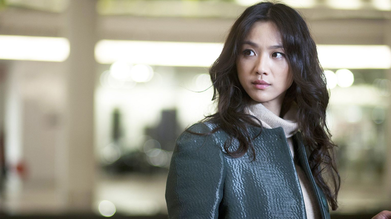 #每日娱乐快讯#【汤唯首度出演古装剧,预告片曝光造型却被吐槽像容嬷嬷】10月17日由汤唯主