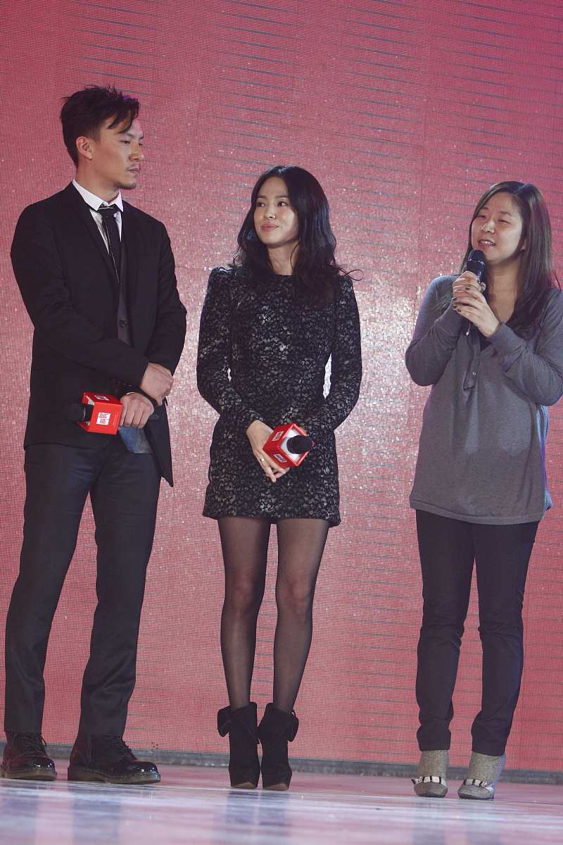 北京到香港5-6天自由行花费预算：2人迪士尼之旅约15000-30000元