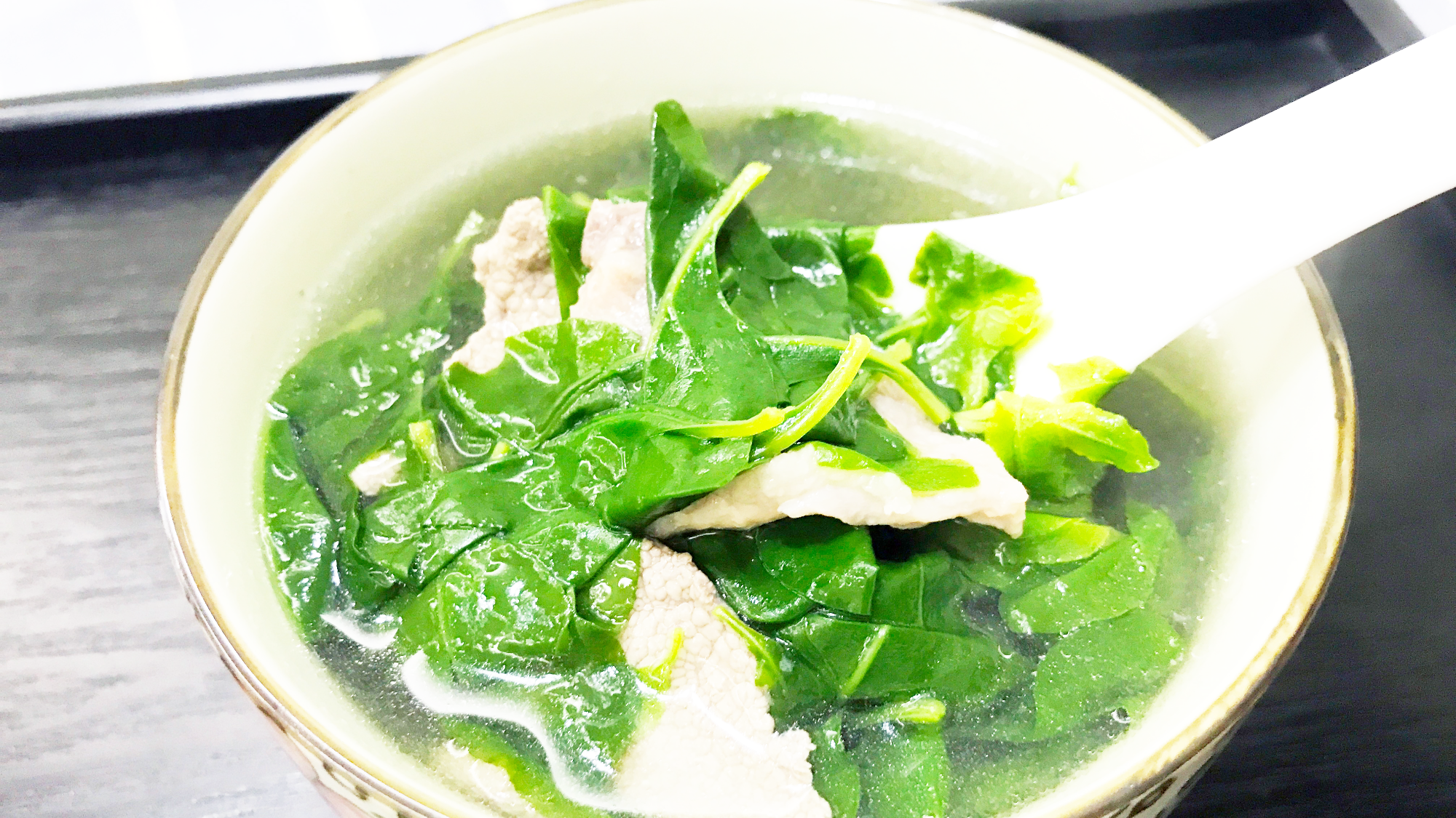 熬夜加班,眼睛干涩要常喝这碗汤,材料成本只要5元,10分钟煲好