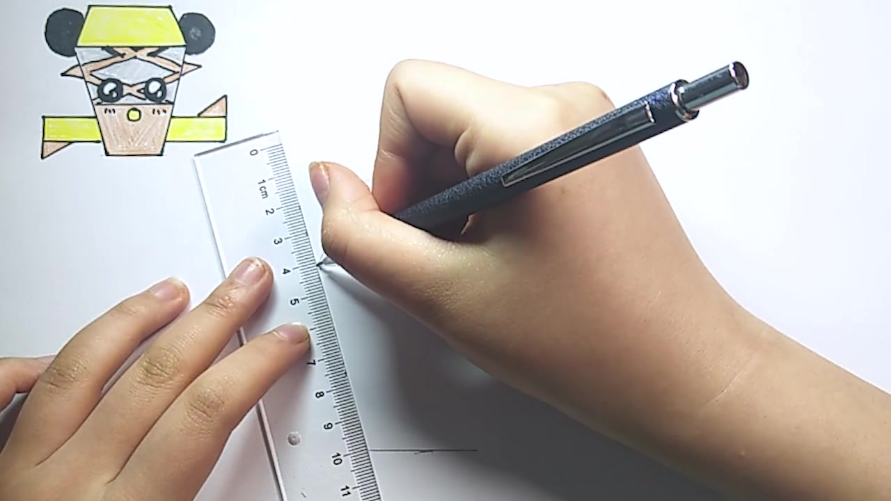 《机器人争霸》儿童手绘简笔画之机器人旋风小子