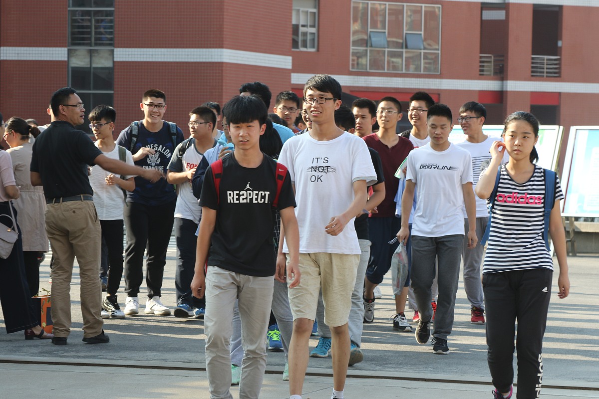 侯马市职业中专学校美术设计与制作专业 - 培养专业设计人才