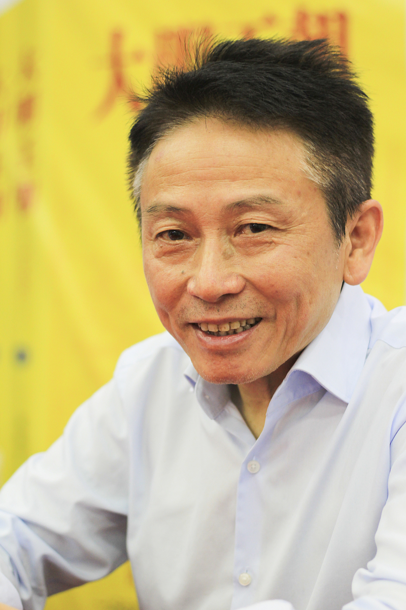 ***_***中国著名作家,中国电视剧编剧工作委员会常务副会长兼专家学术