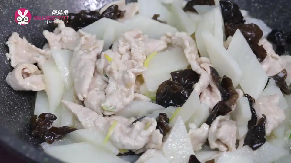 山药木耳炒肉片