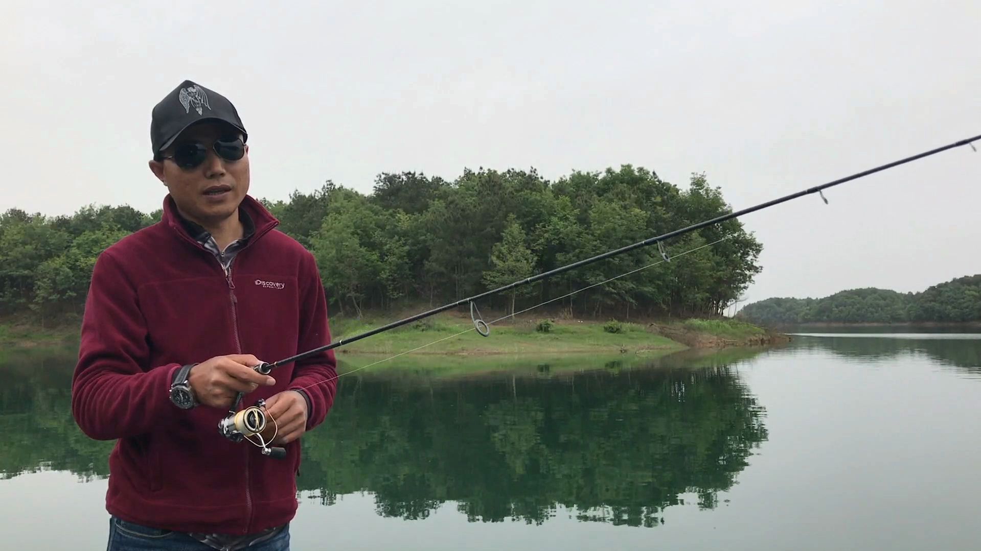 路亚“刀片钓法”教学:野钓长江名贵红梢鱼和翘嘴鱼