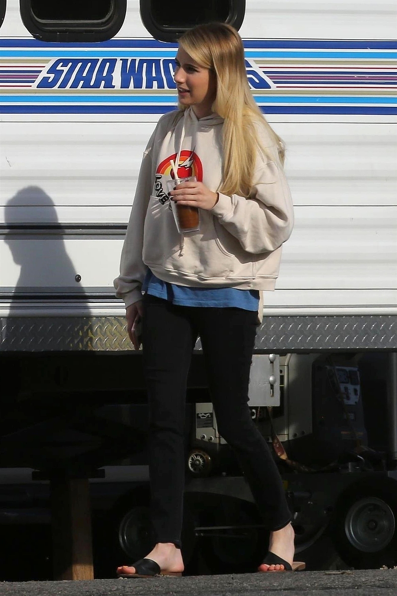 当地时间2018你那8月29日,美国洛杉矶,艾玛·罗伯茨( emma roberts )