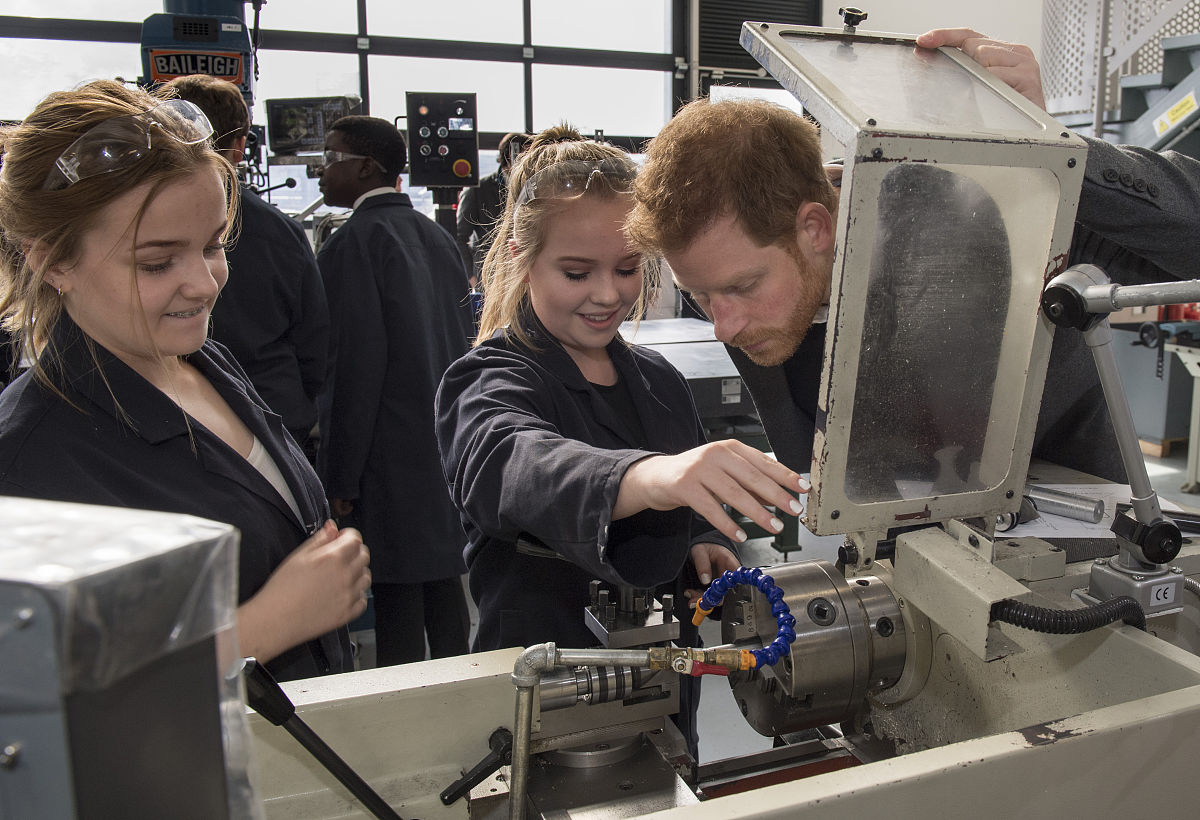 威宁县技工学校2022年招生条件及报名指南