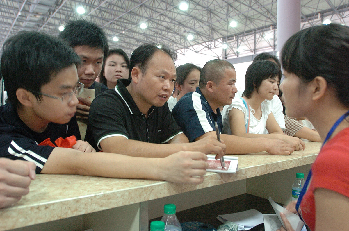 2021年江西南昌读初中好还是读中专好