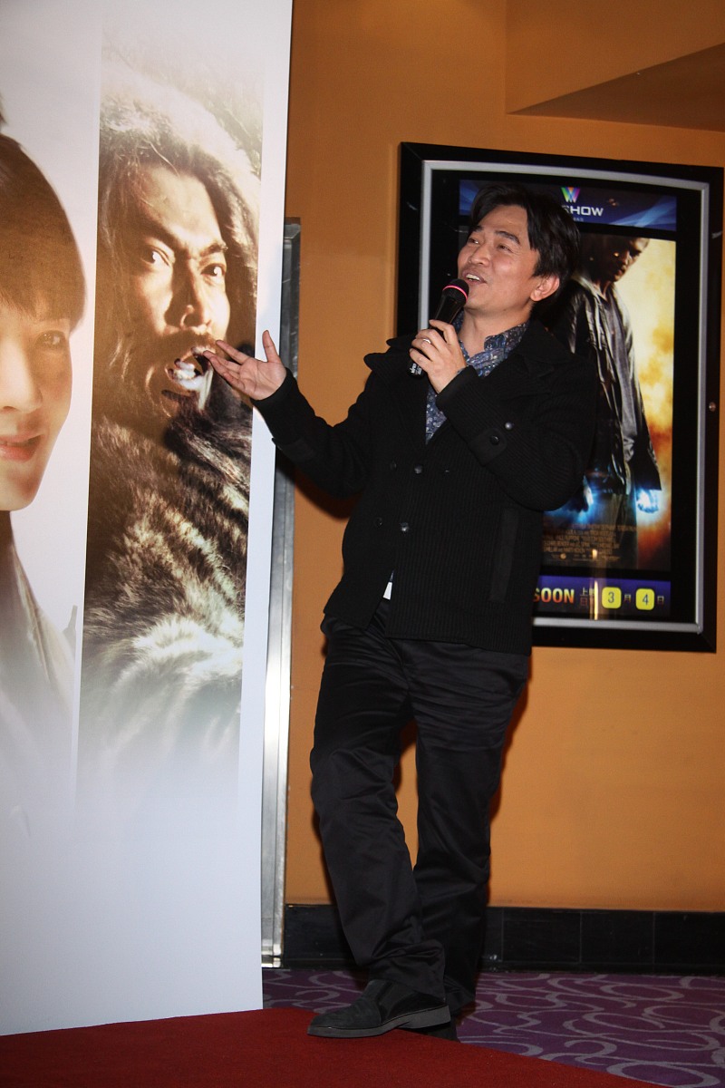 2011年1月24日,台北,武侠搞笑动作片《大笑江湖》首映会.***_*** 吴宗