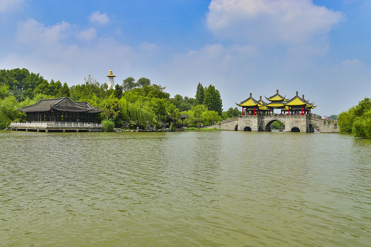 2019年6月24日,位于江苏省扬州市的瘦西湖景区,总面积2000亩,水上面积