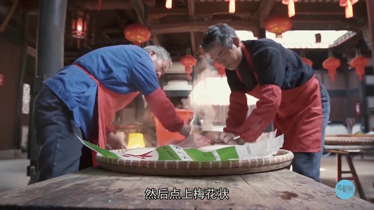 实拍东山年糕节,村民欢聚一堂打年糕,年味十足