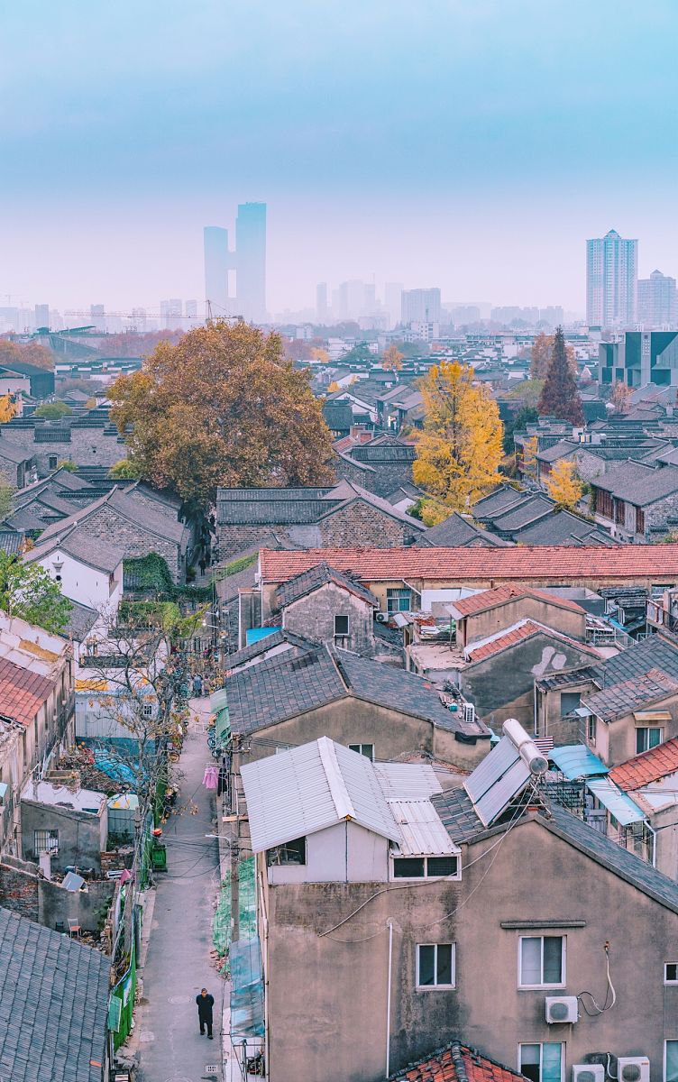 2019年12月10日,南京老门西.老城南,以中华门,中华路为界,按东西方位,