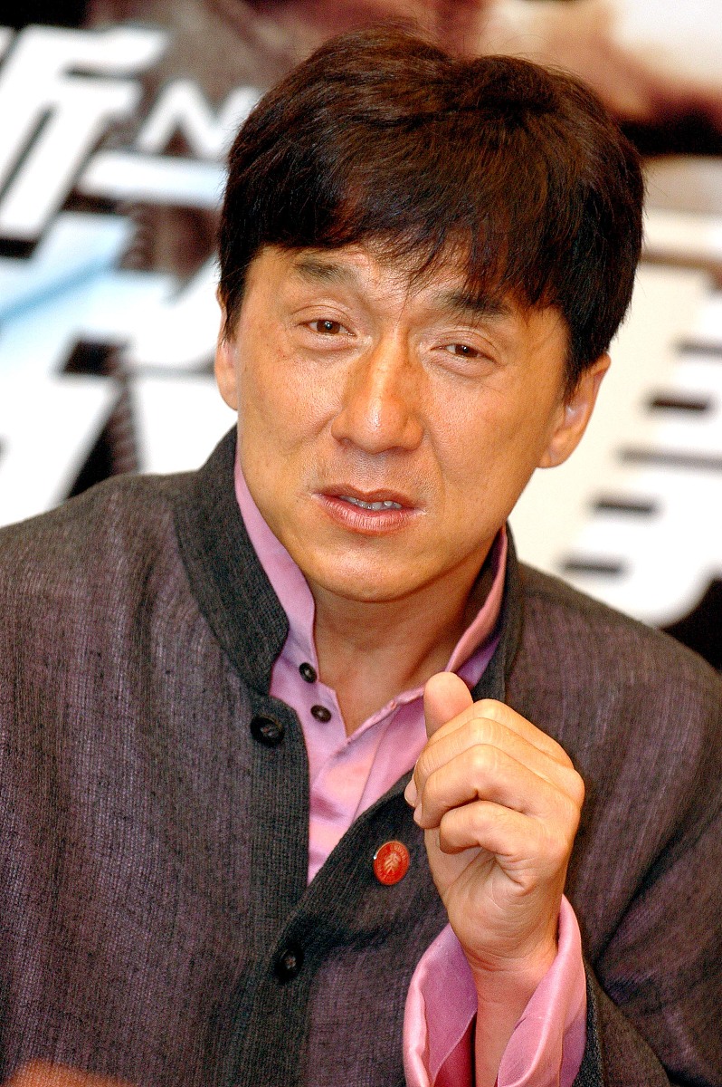 成龙：功夫巨星，国际巨星，华语电影传奇