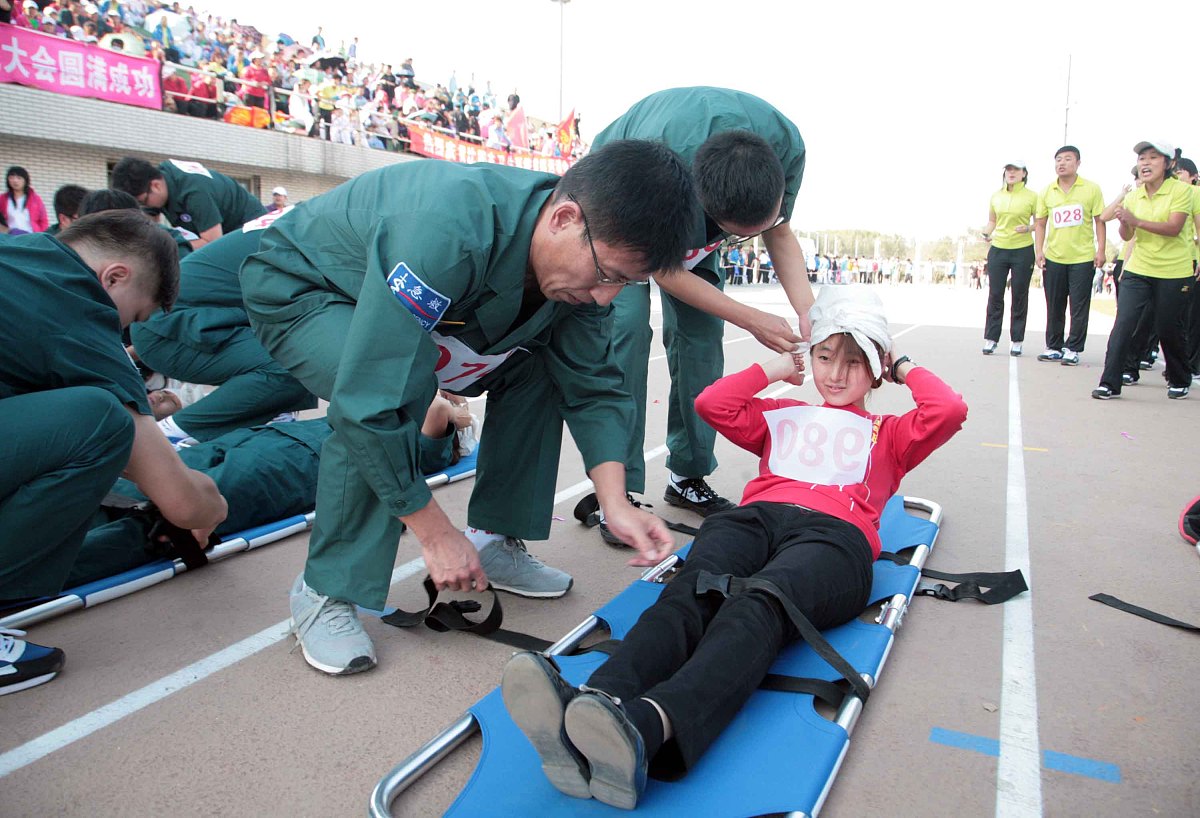 重庆卫生学校毕业生就业保障：未来职业发展方向解析