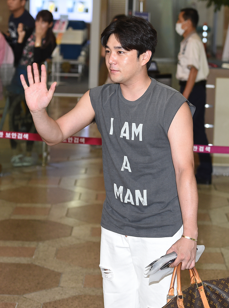 2015年7月6日讯,首尔,当地时间7月4日,sm娱乐公司旗下明星赴日本办演