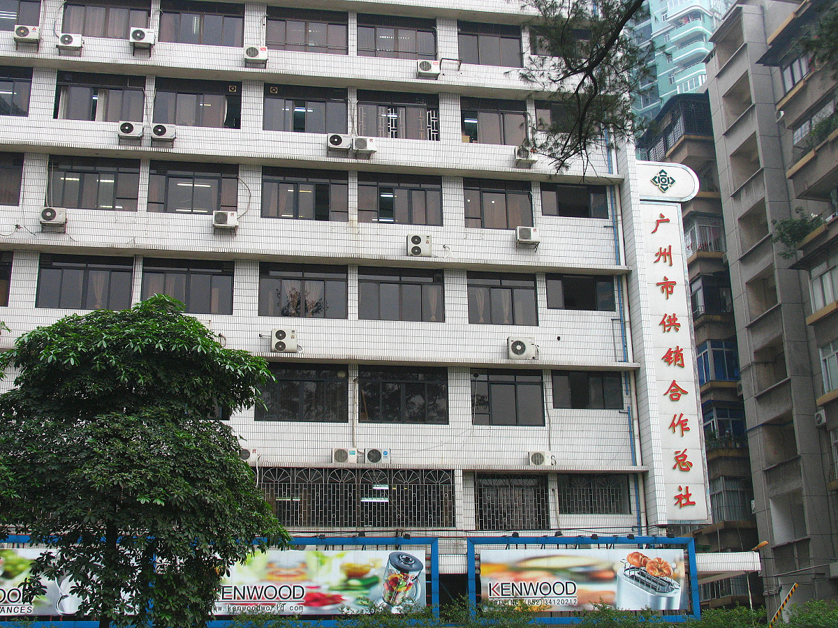 柳州市卫生学校地址 - 柳江路交通便利