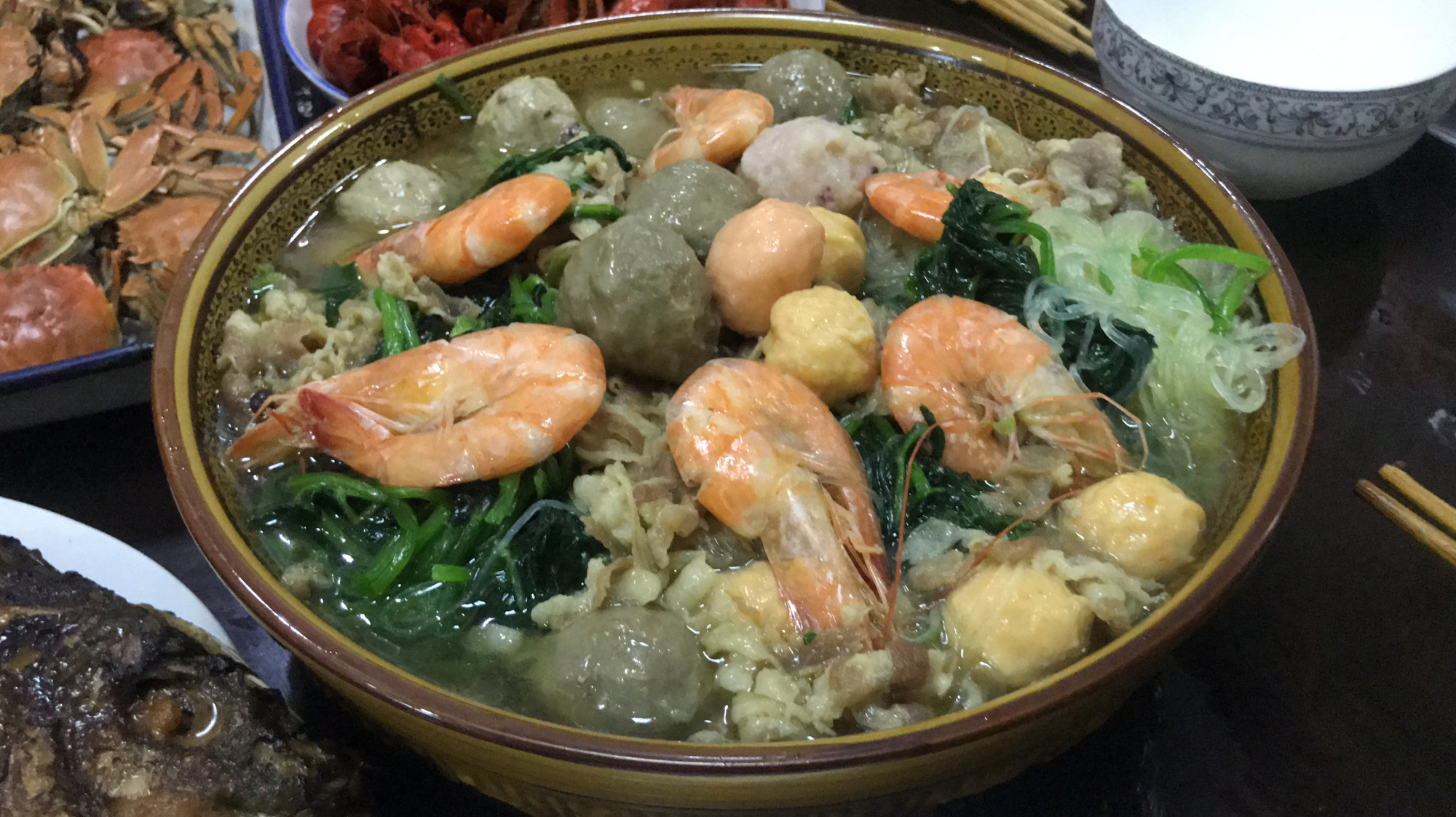菠菜粉丝放点羊肉,这么做太好吃了,一大盆吃完还嫌不过瘾