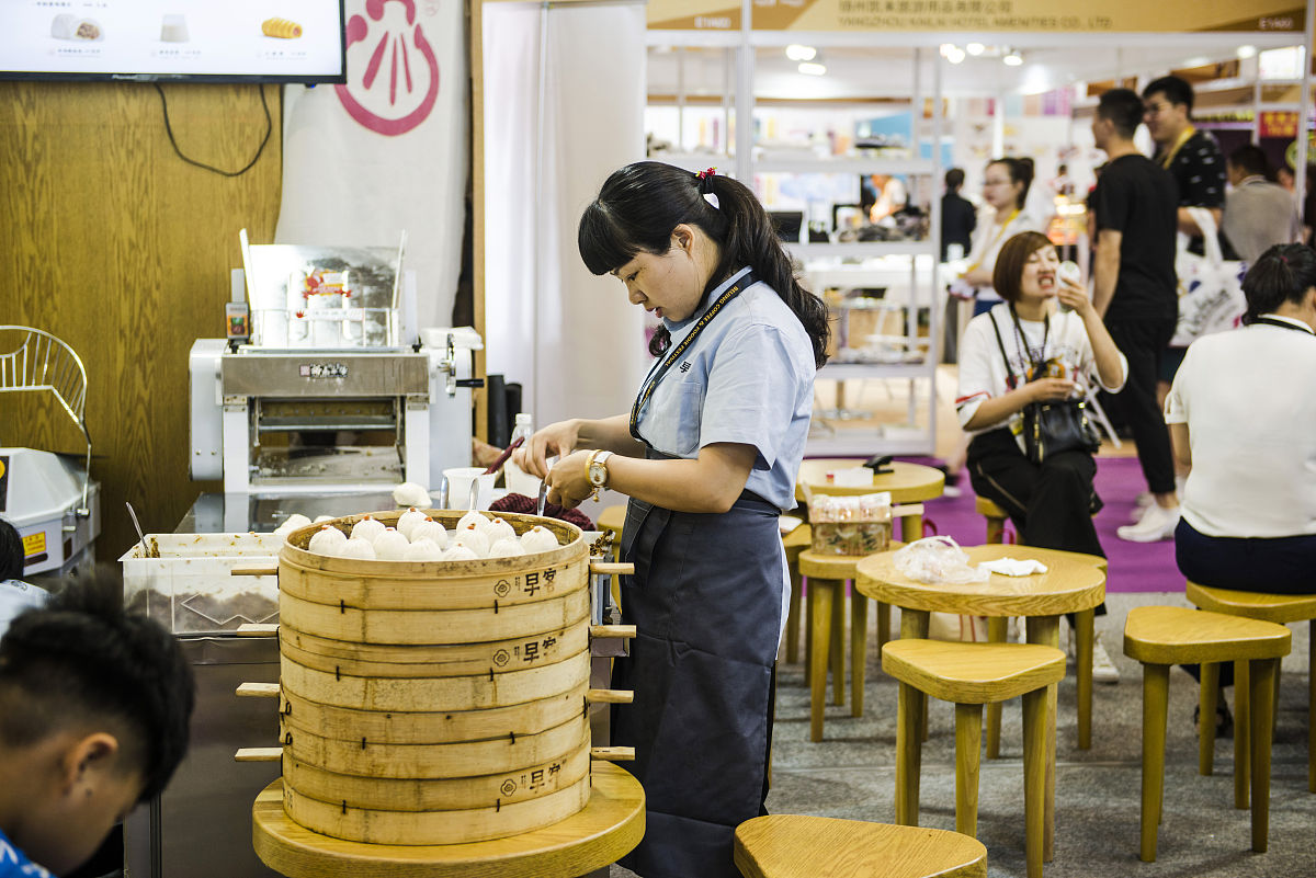 帮我编辑一个招代理的招聘信息