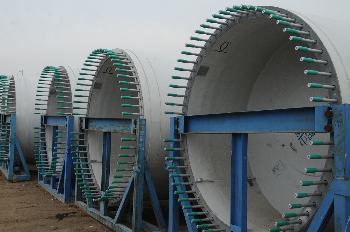 双馈式风力发电机电机的滤棉处应该如何设计方便更换呢