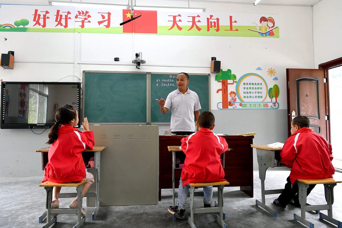 二年级同级运算算式练习题（300字以上）