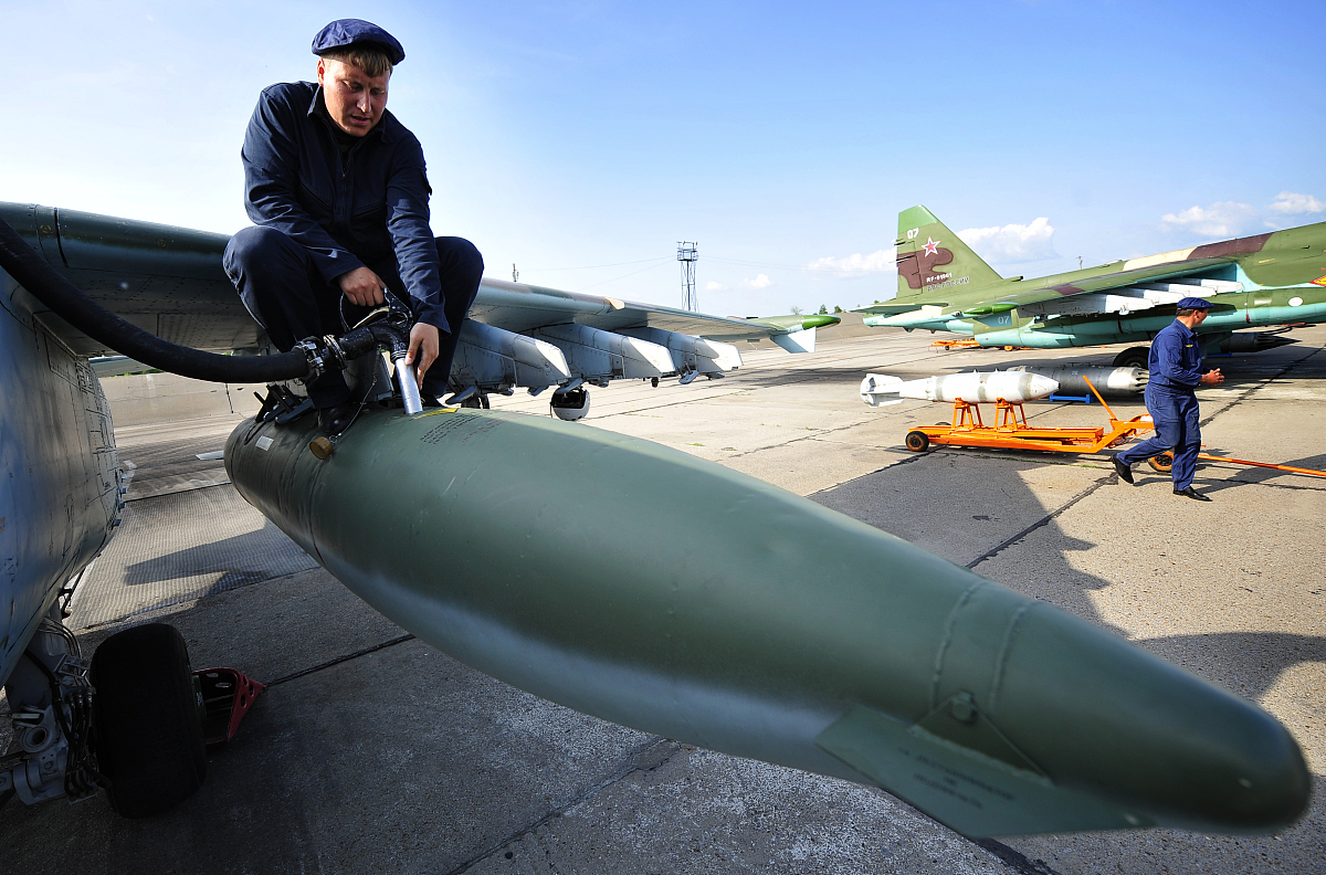 当地时间2012年5月31日,俄罗斯滨海边疆区chernigovka空军基地,苏-25s