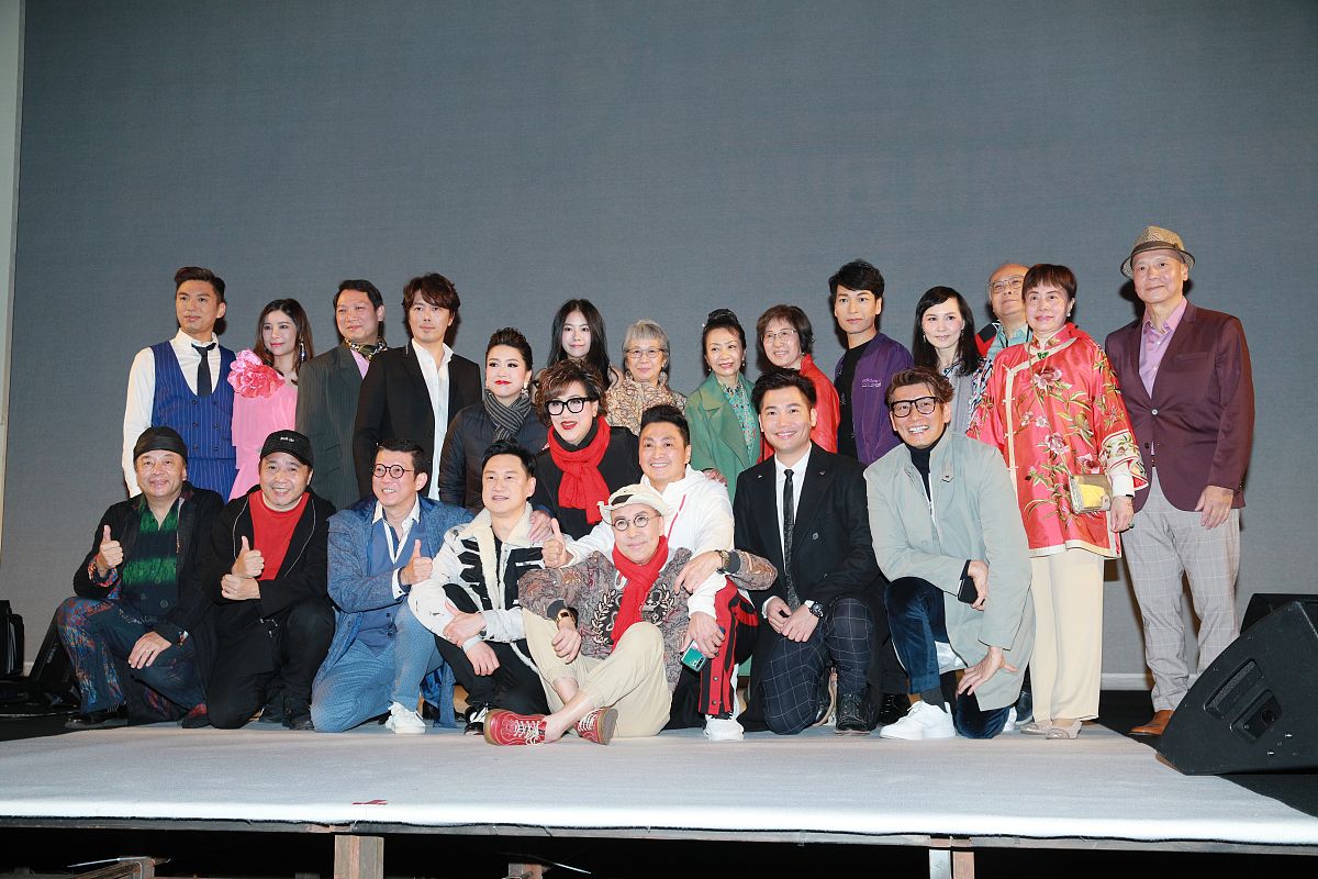 2020年1月18日,香港,明星出席"a life moment with 张之珏 & friends 