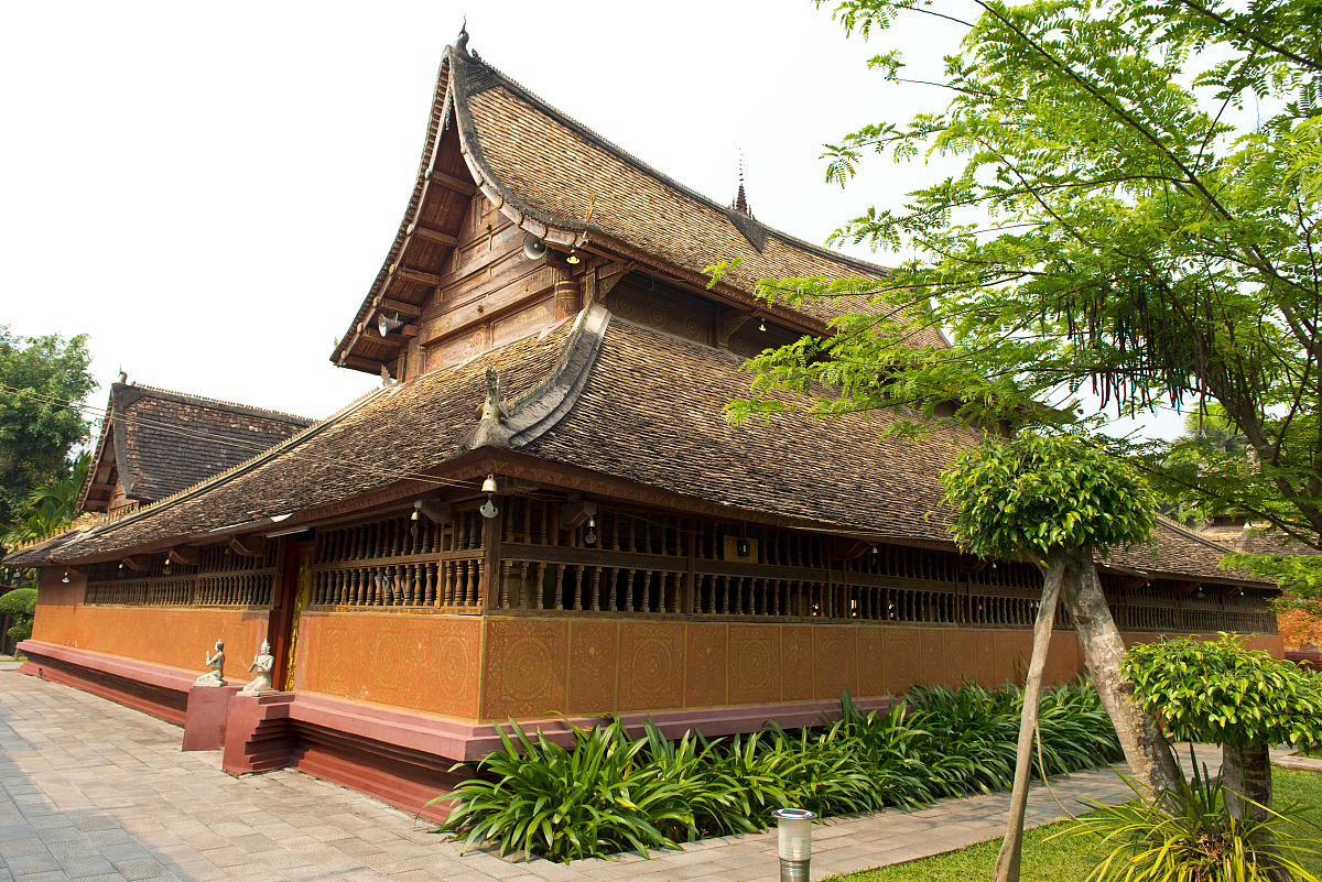 西双版纳旅游学校：培养优秀的旅游服务人才