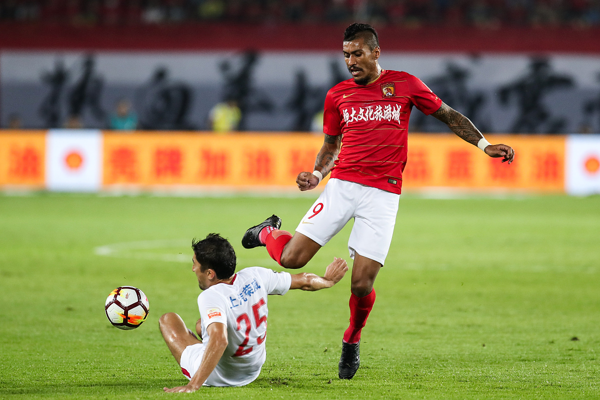 2018中超第28轮:广州恒大淘宝4-5上海上港