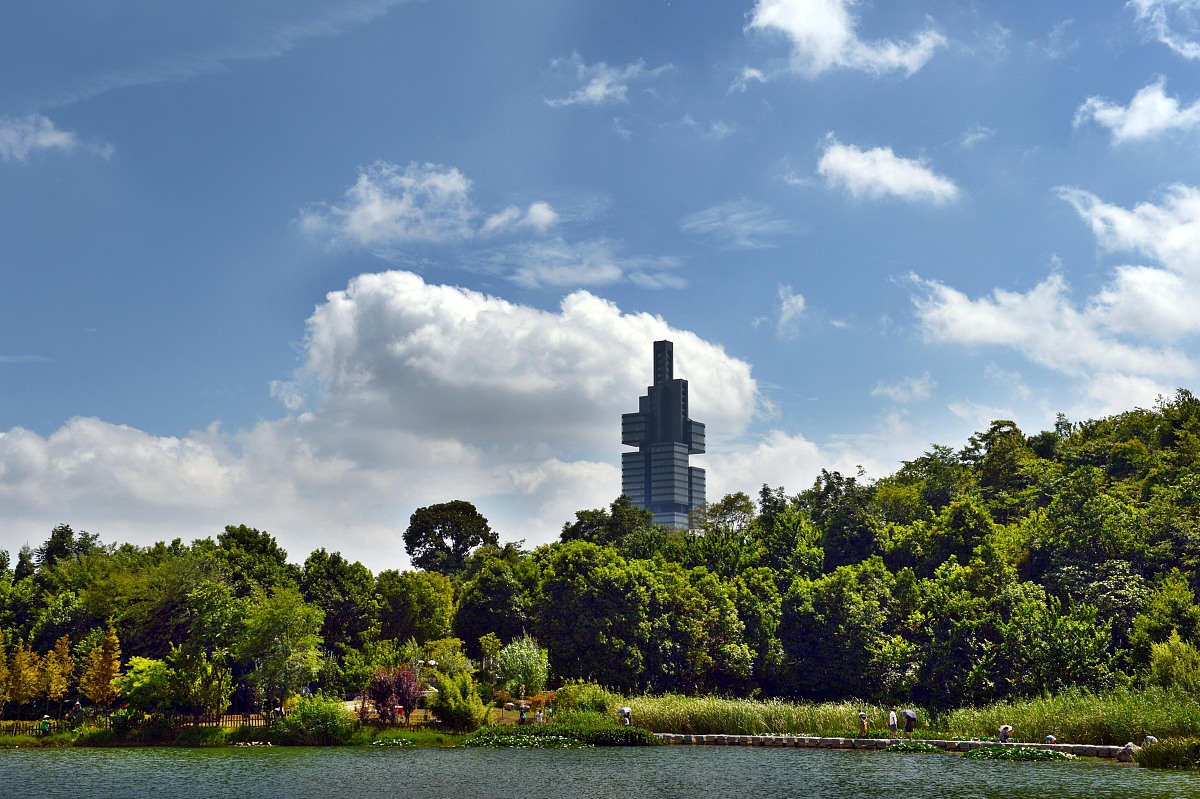 贵州贵阳中专学校推荐：2023年入学指南