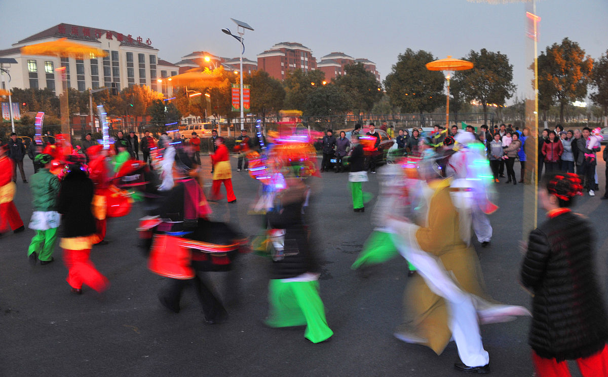 重庆市铁路工程学校优惠政策：助你圆梦铁路梦