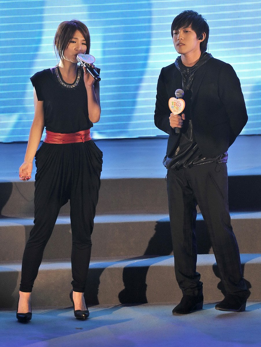 热门歌曲推荐：那些年我们一起听过的经典