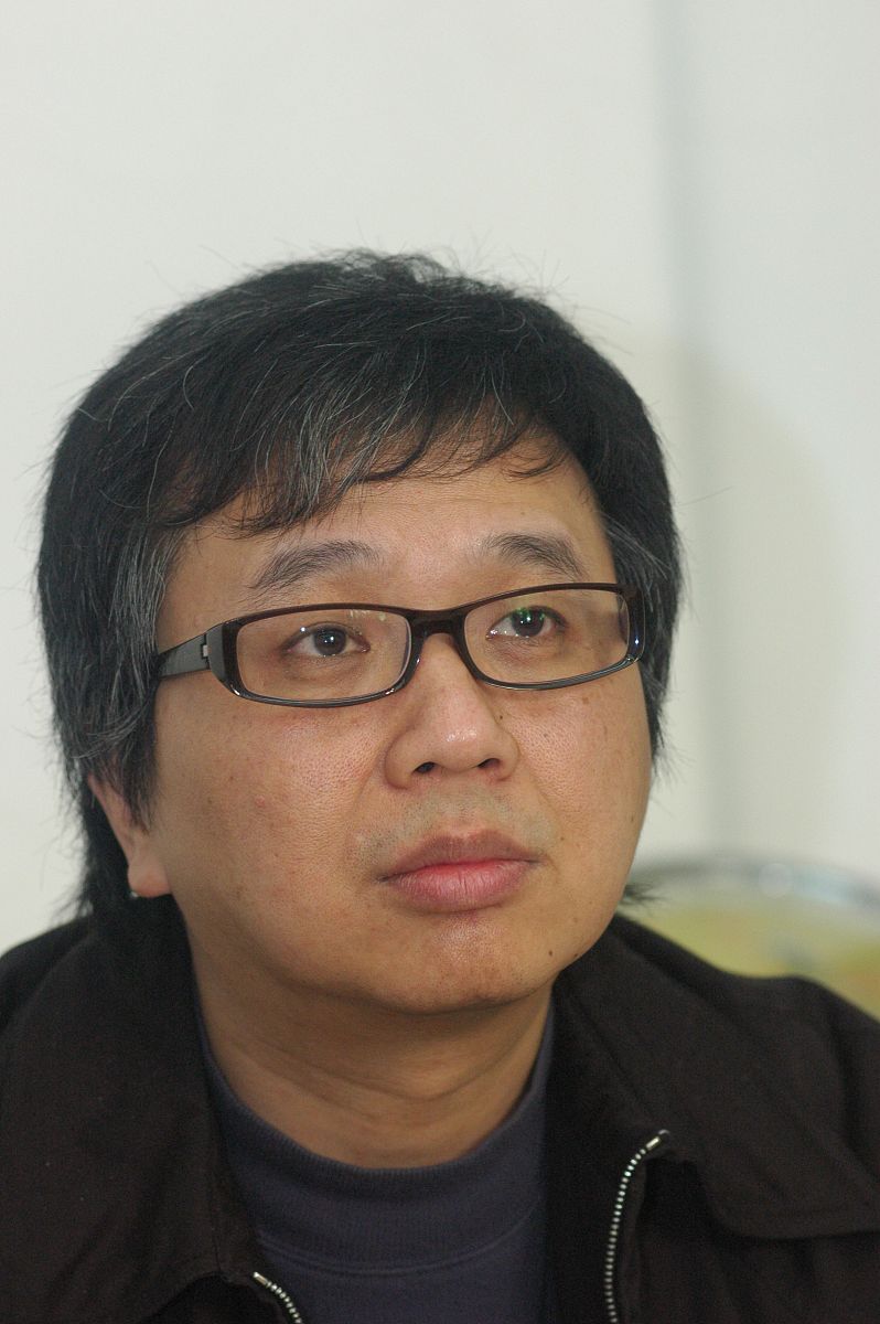 2006年3月7日,北京,香港著名音乐人金培达在北京宣传电影《伊莎贝拉》