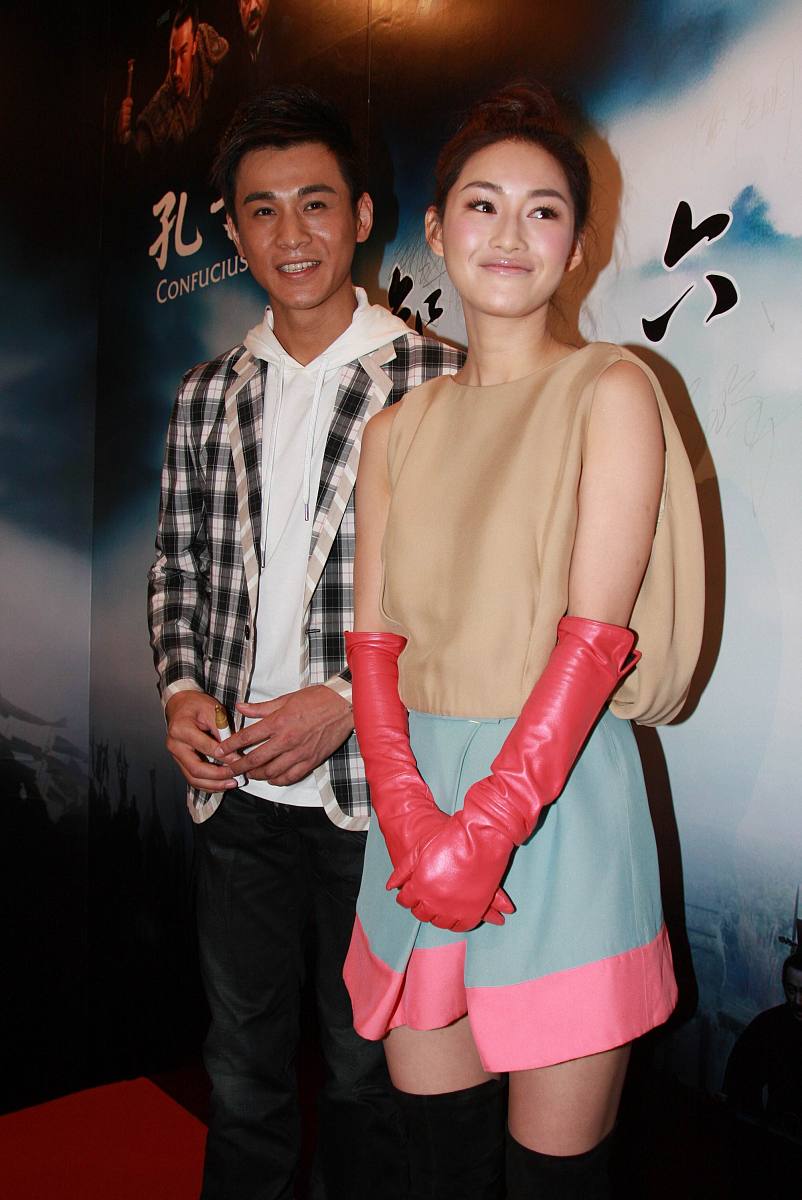 2009年12月2日,北京,电影《孔子》官网启动仪式.***_***乔振宇 陈瑞++