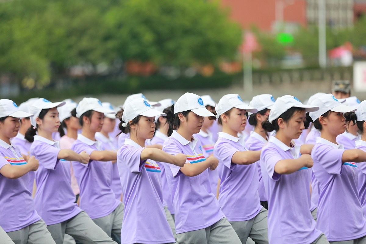 重庆市女子职业高级中学护理专业好就业吗