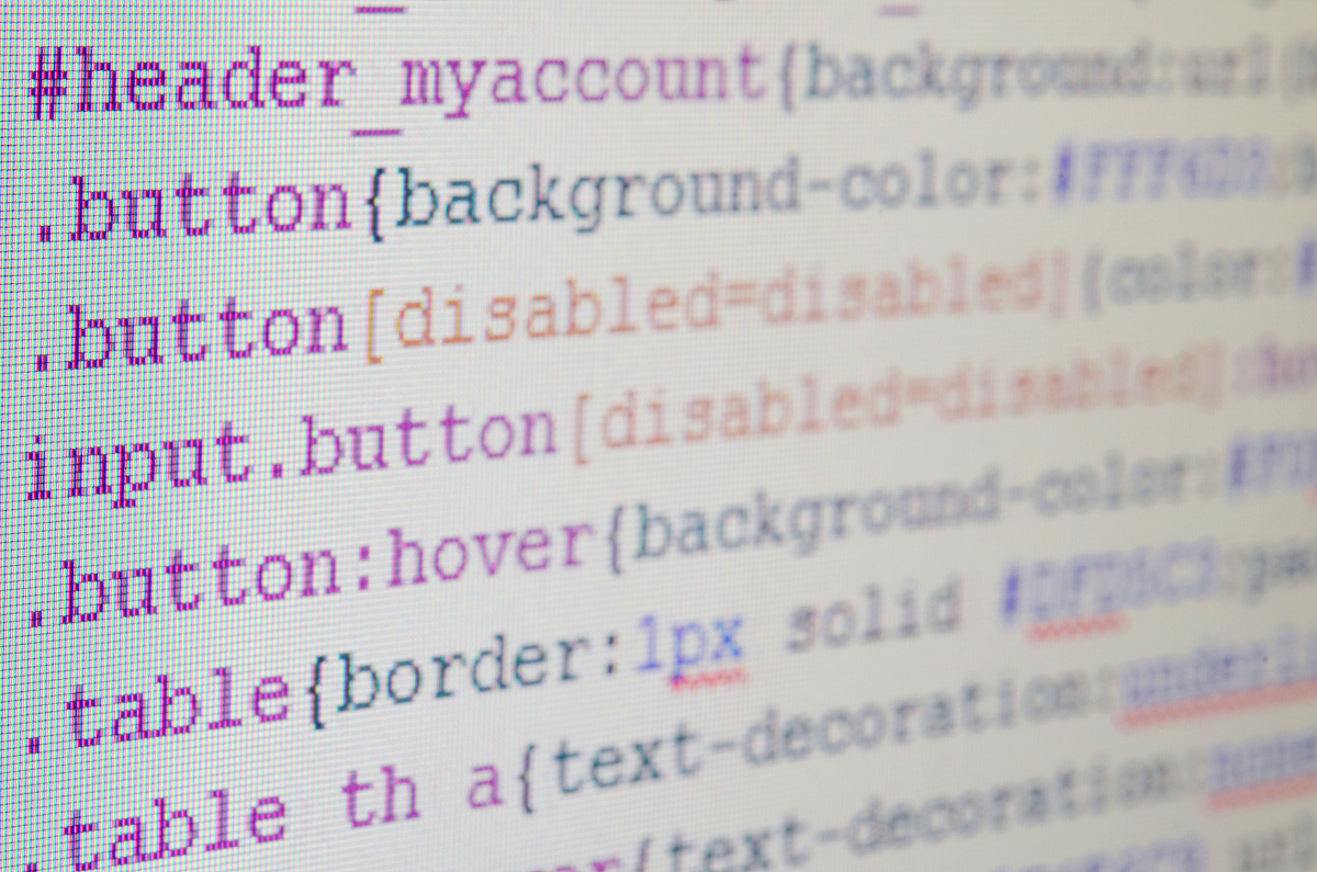 qss设置qLabel居中