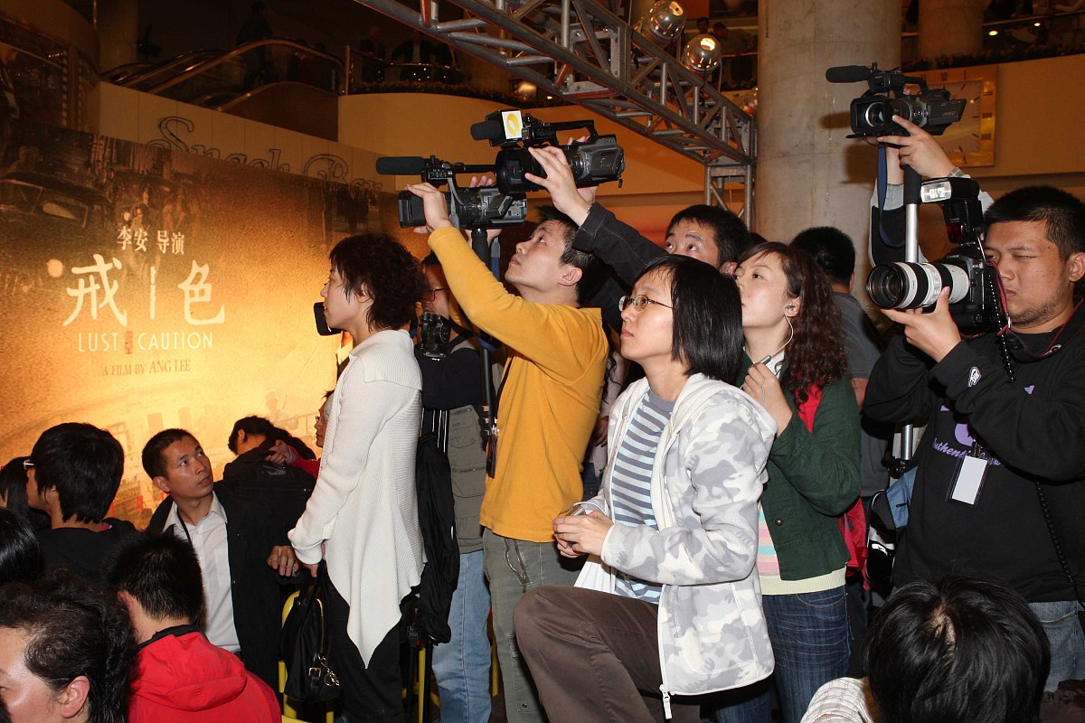 拍摄微电影不足和改进