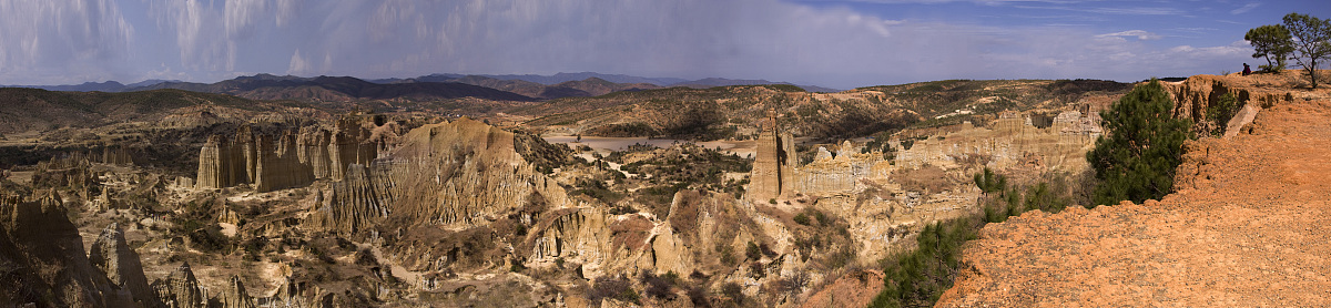 云南新华计算机中等专业学校2022年招生简章 - 报名指南及专业介绍
