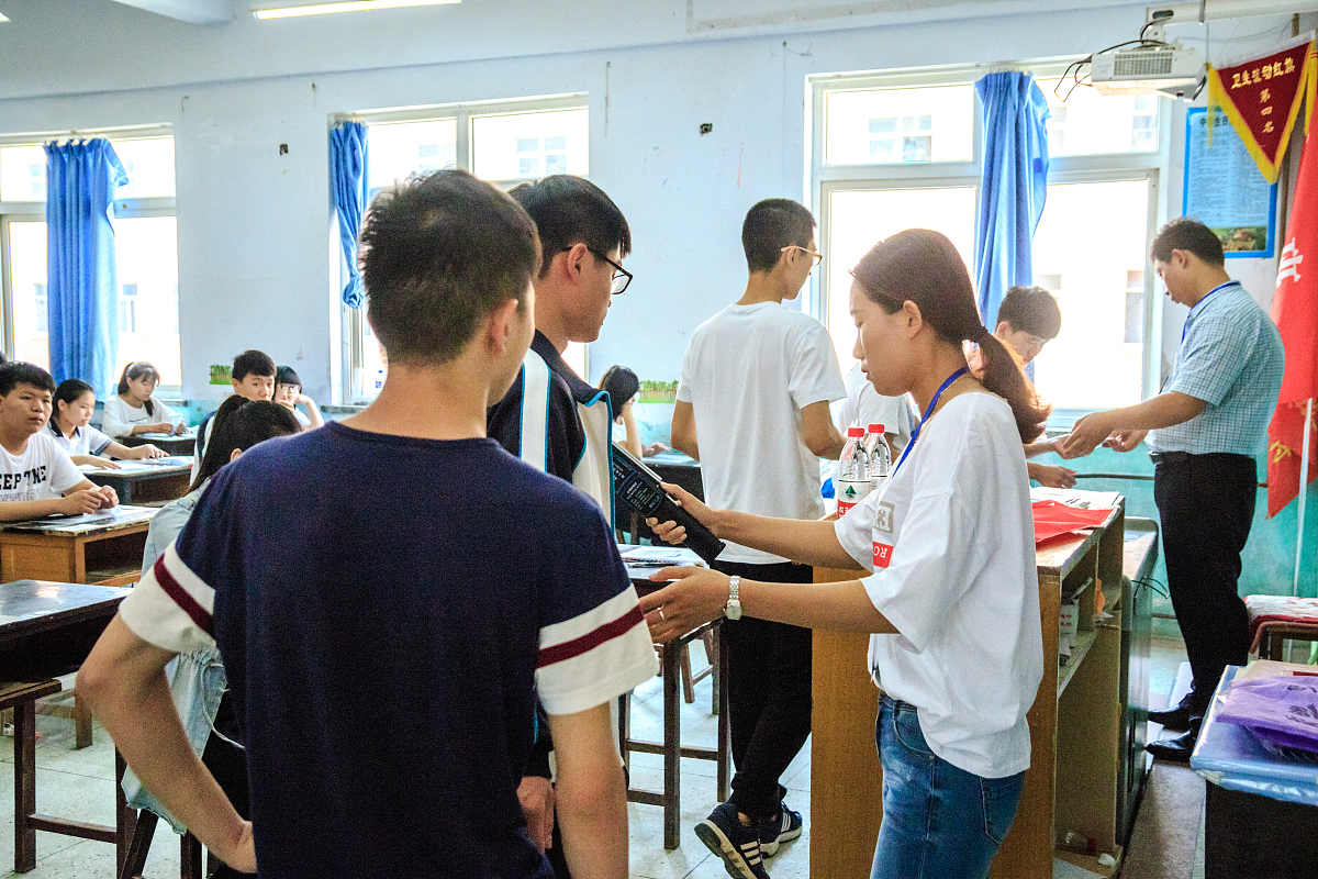 江苏常熟中专招生考试：考生必备指南