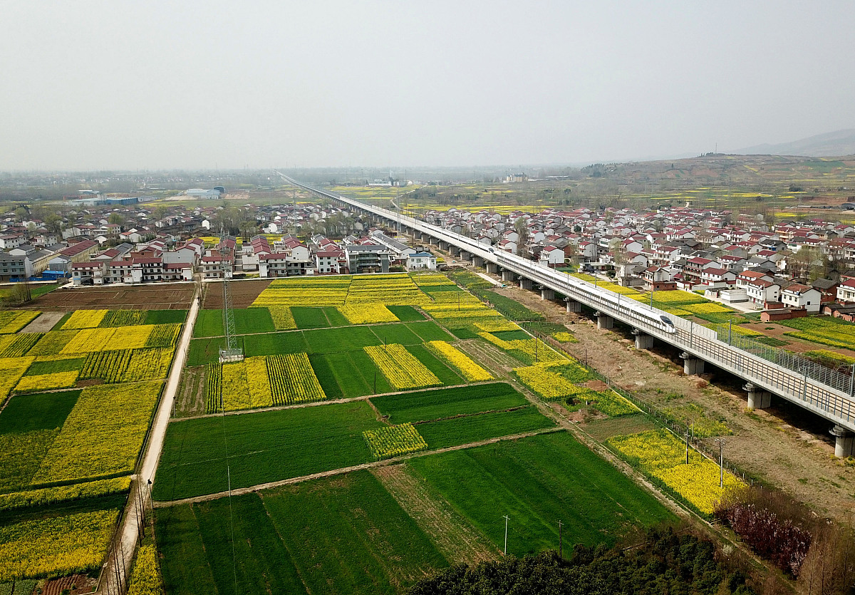 成都高铁专业：顺应时代需求，培养未来人才