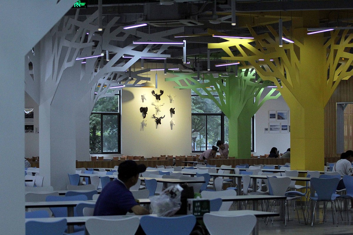 广东环保技工学校2023年热门专业：环保工程技术、监测与治理、设备维修、管理