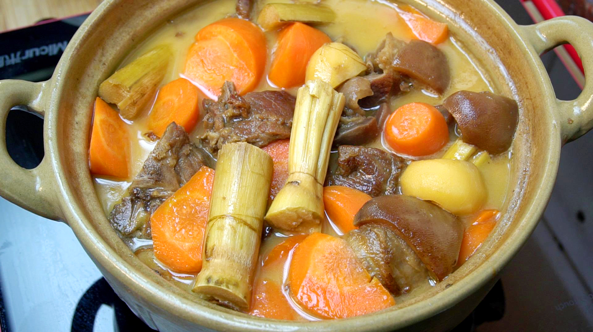 入冬这锅广式羊肉煲要多吃,出锅好吃滋补无膻味,天气越冷越想吃