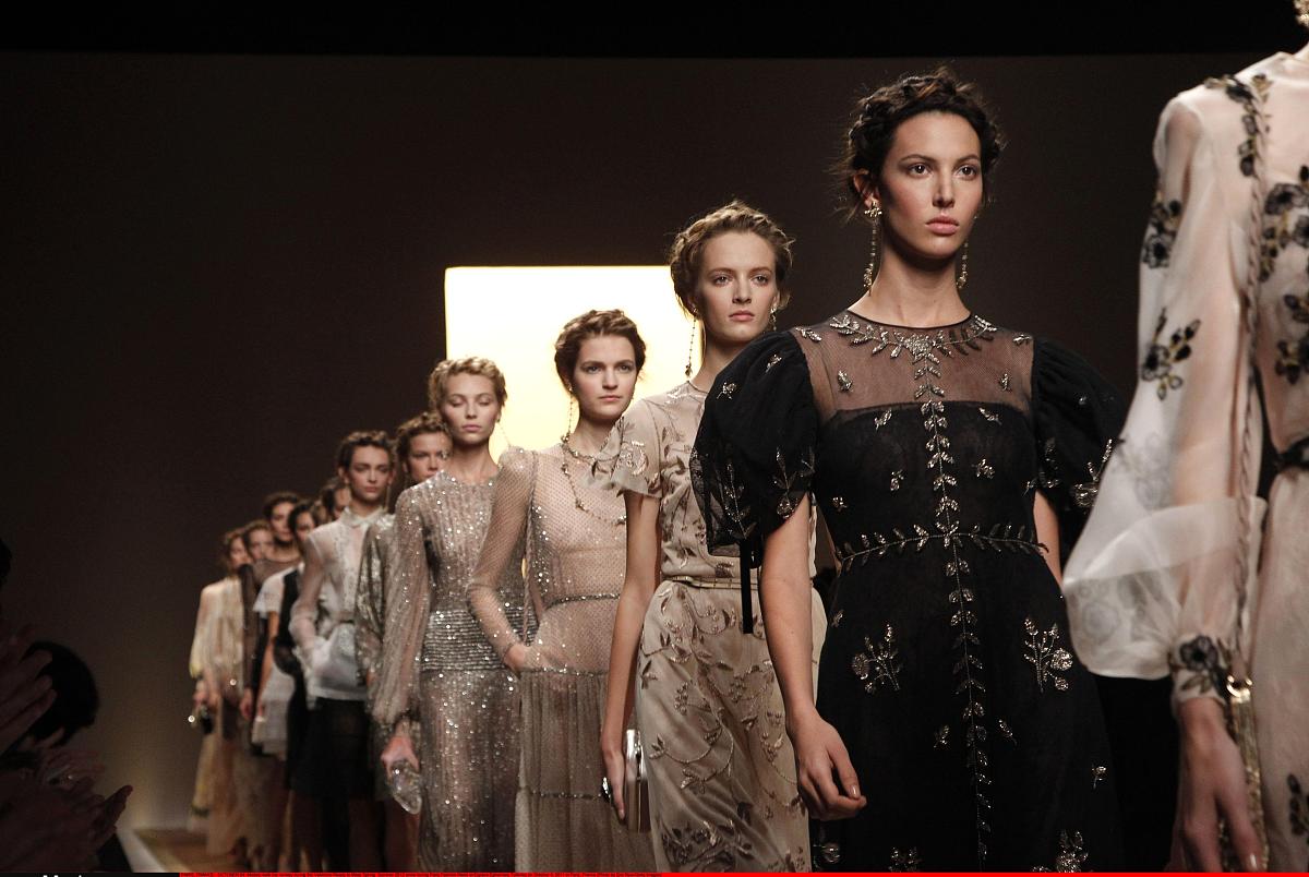 Daftar Parfum Merek Terkenal - Chanel, Dior, Gucci, dan Lainnya