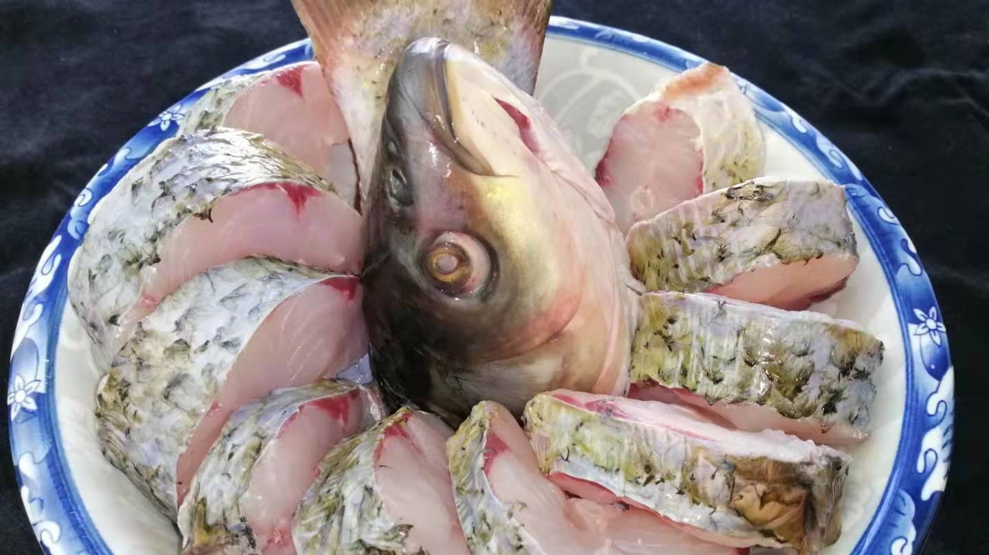 自从知道草鱼这种做法,家人三天两头点着要吃,味道鲜美,太香了
