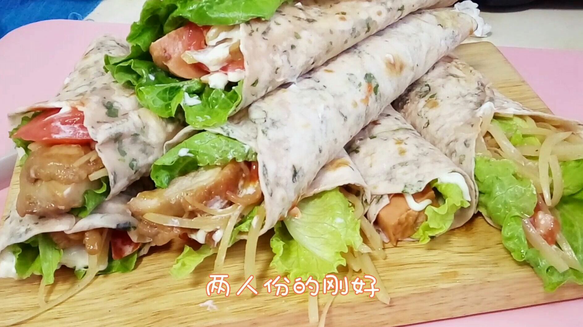 【美味鸡肉卷】方法很简单,一次做一大堆,吃个够!