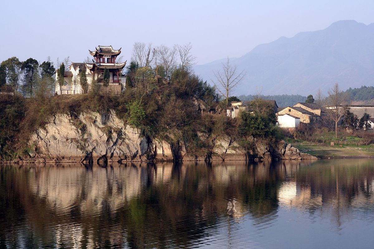 安徽旅游职业学院电子商务专业怎么样？未来发展前景分析