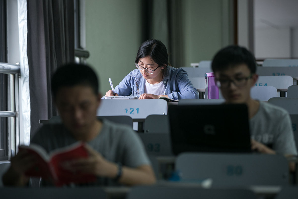 辅导员问我考研调剂要不要试试 怎么回复她